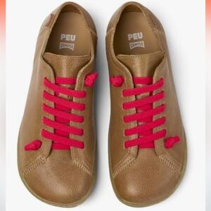 Camper Brown Leather Shoes with Red Laces